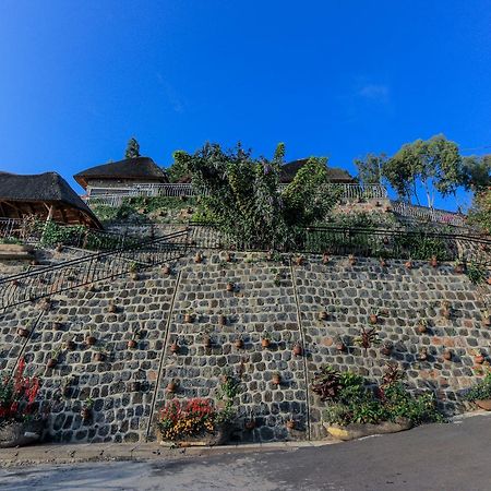 Hakuna Matata Lodge 吉塞尼 外观 照片