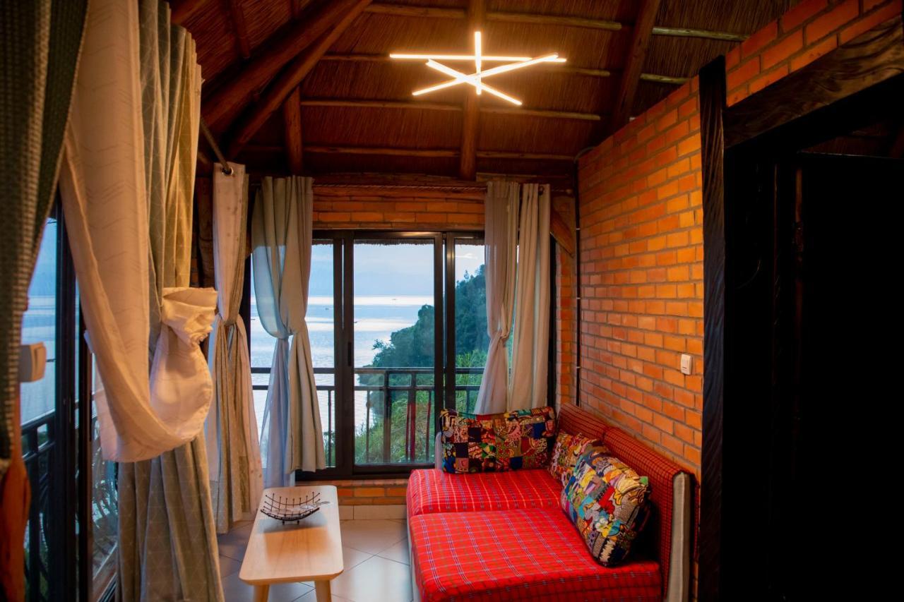 Hakuna Matata Lodge 吉塞尼 外观 照片