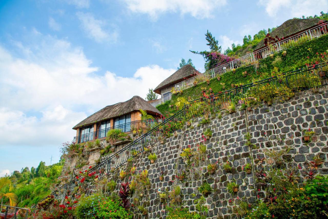 Hakuna Matata Lodge 吉塞尼 外观 照片